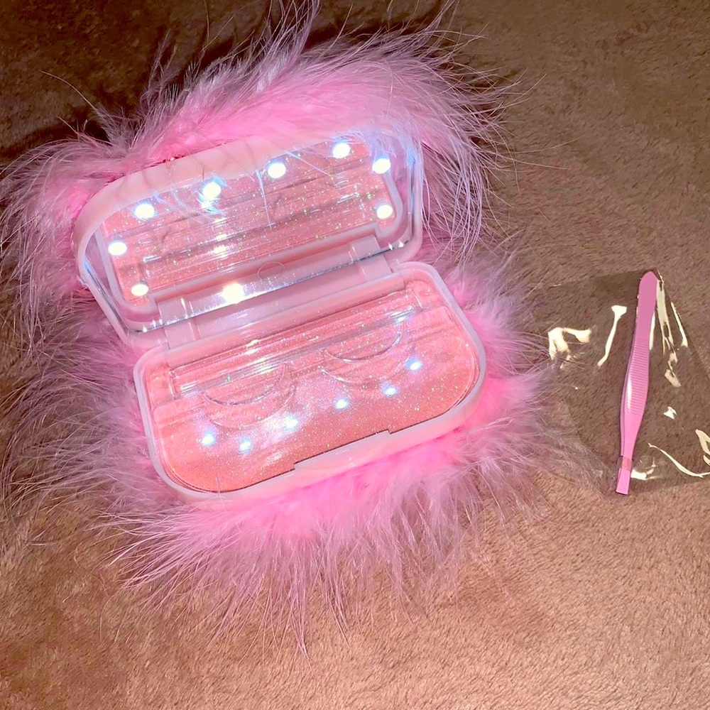 LED LASH CASE